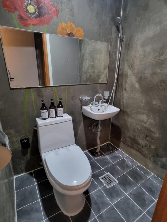 Hwon Guesthouse Seoul Bagian luar foto