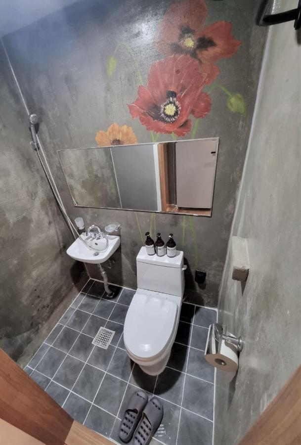 Hwon Guesthouse Seoul Bagian luar foto